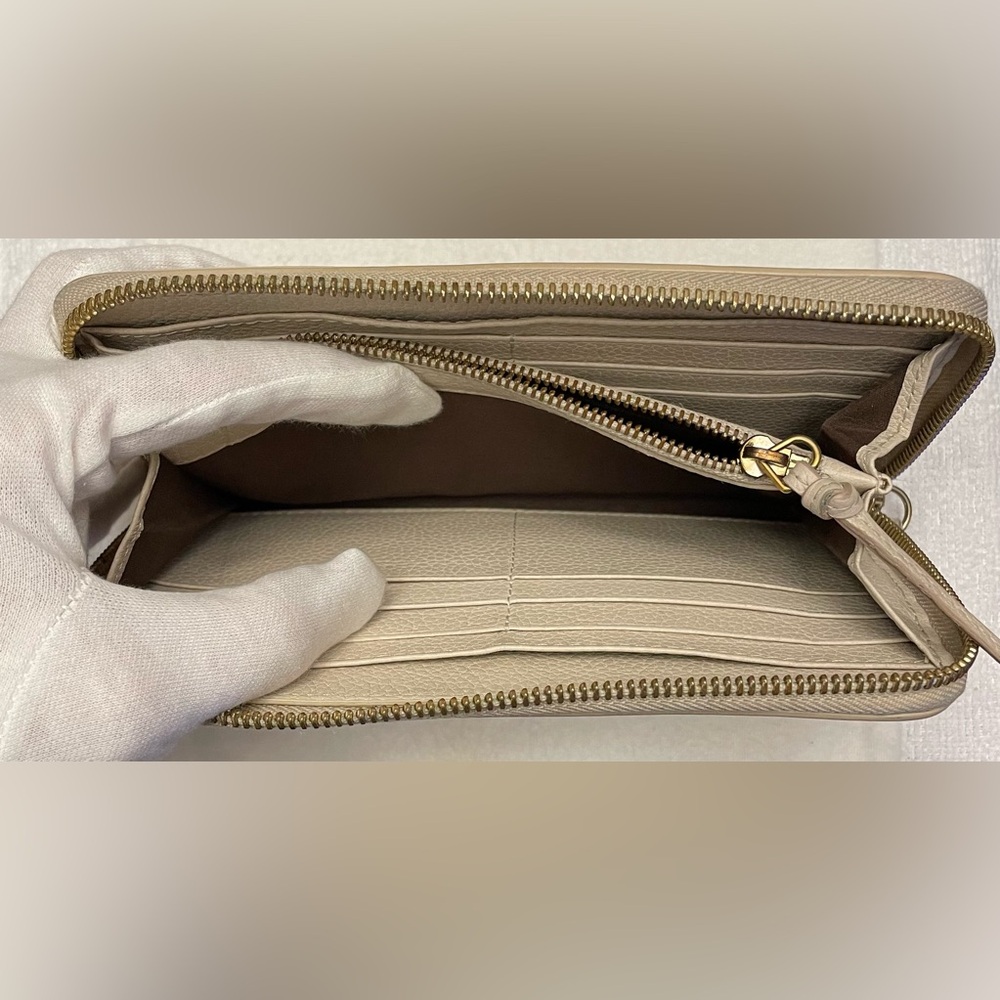 Chloe Authentic Vintage Beige Leather Long Wallet - Picture 8 of 13